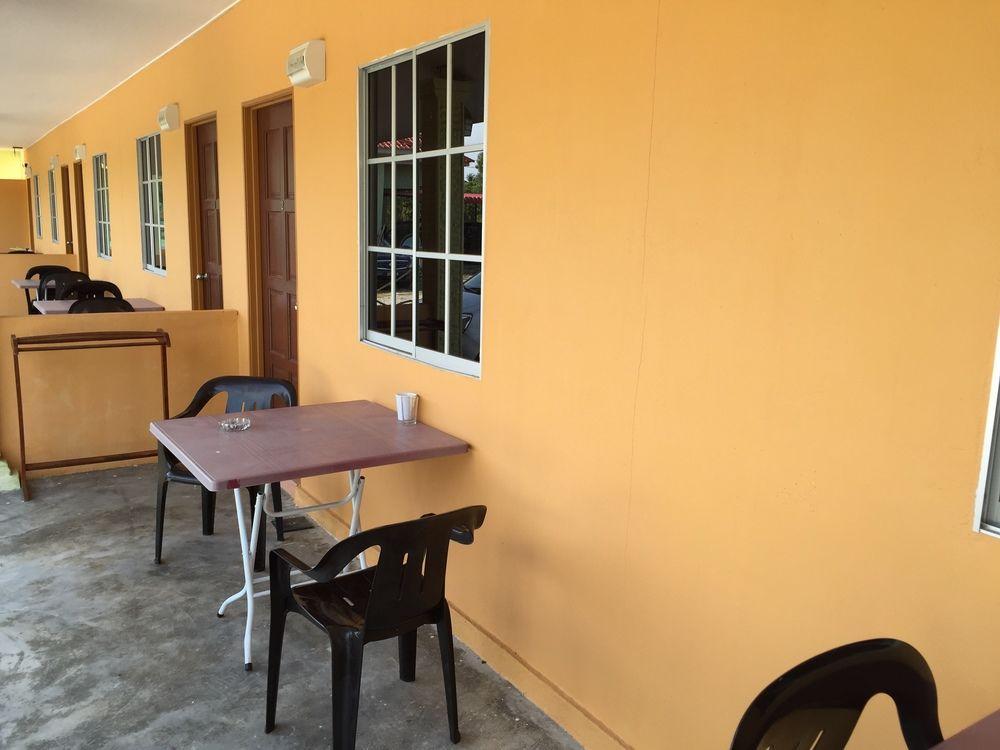 Tok Man Inn Langkawi Buitenkant foto