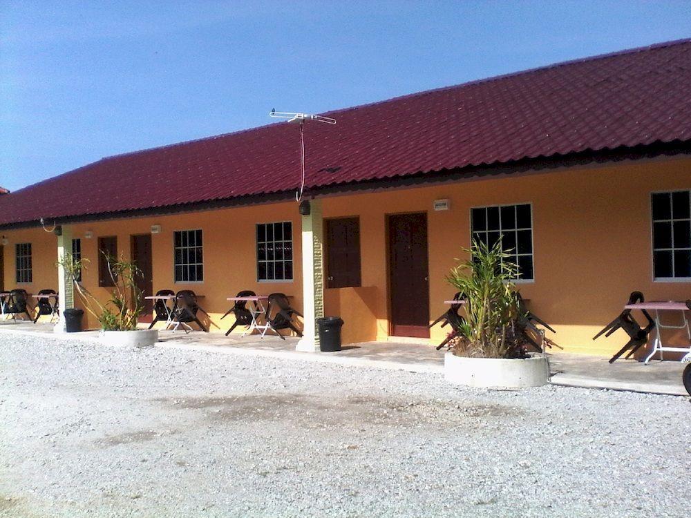 Tok Man Inn Langkawi Buitenkant foto